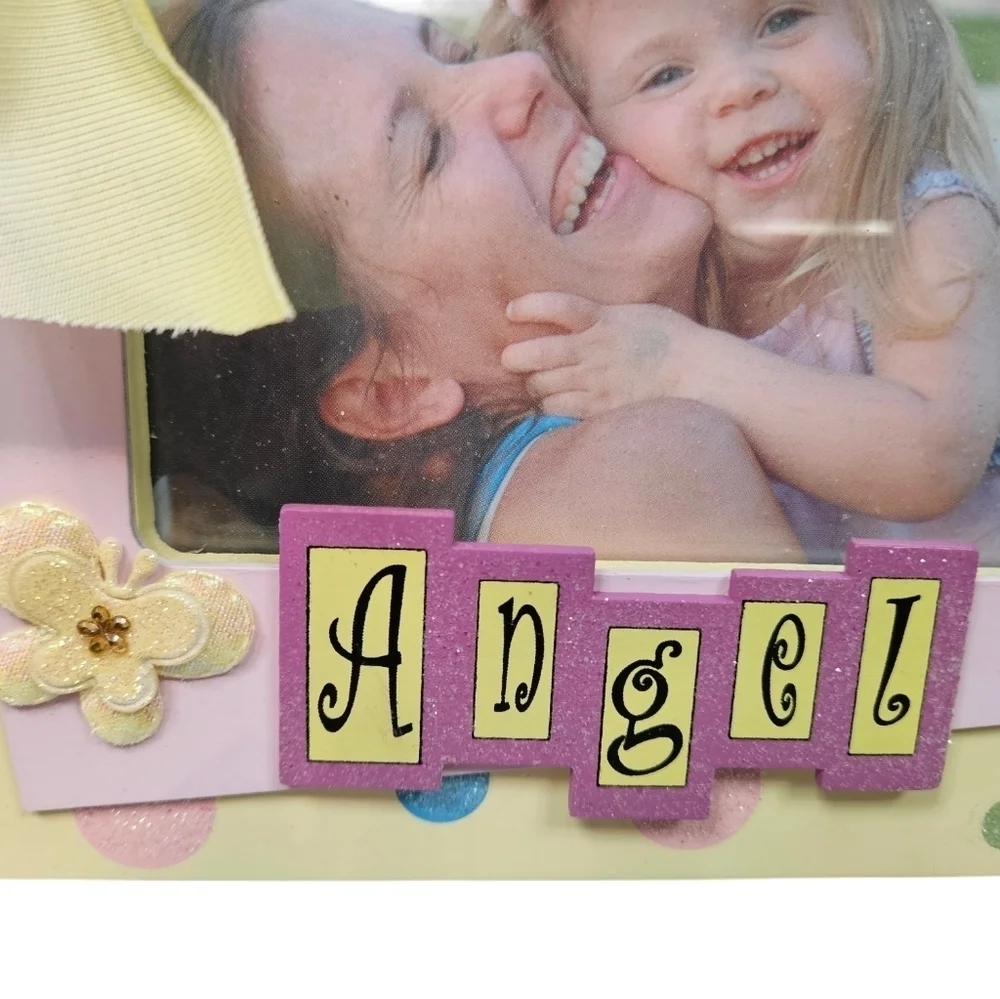 NWT So Seong Mommy's Angel Yellow &‎ Pink 3D Picture Frame 4x6